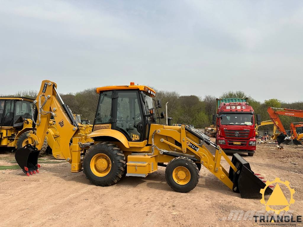 JCB 3 CX Ekskavatori-iekrāvēji
