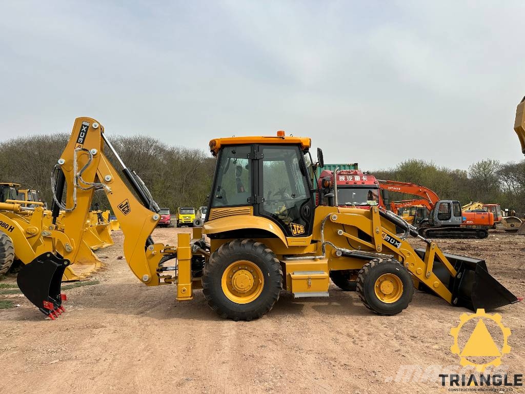 JCB 3 CX Ekskavatori-iekrāvēji