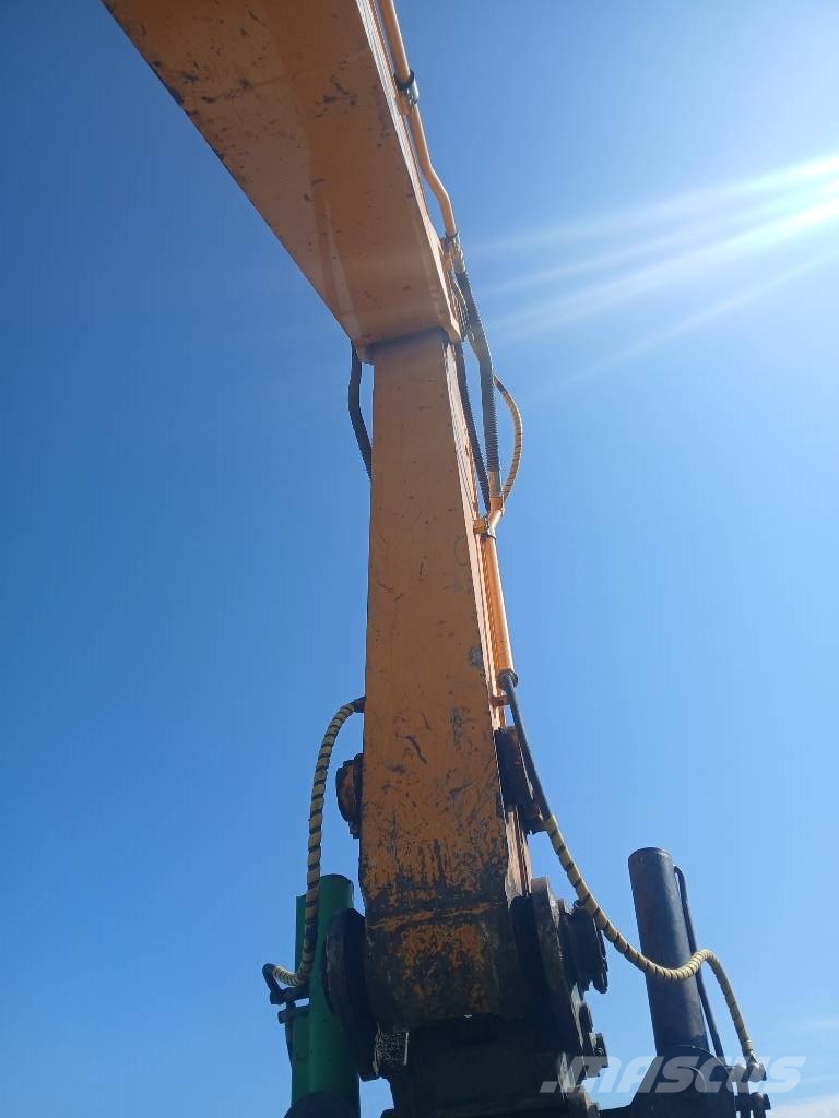 JCB JS 200 LC Excavadoras sobre orugas