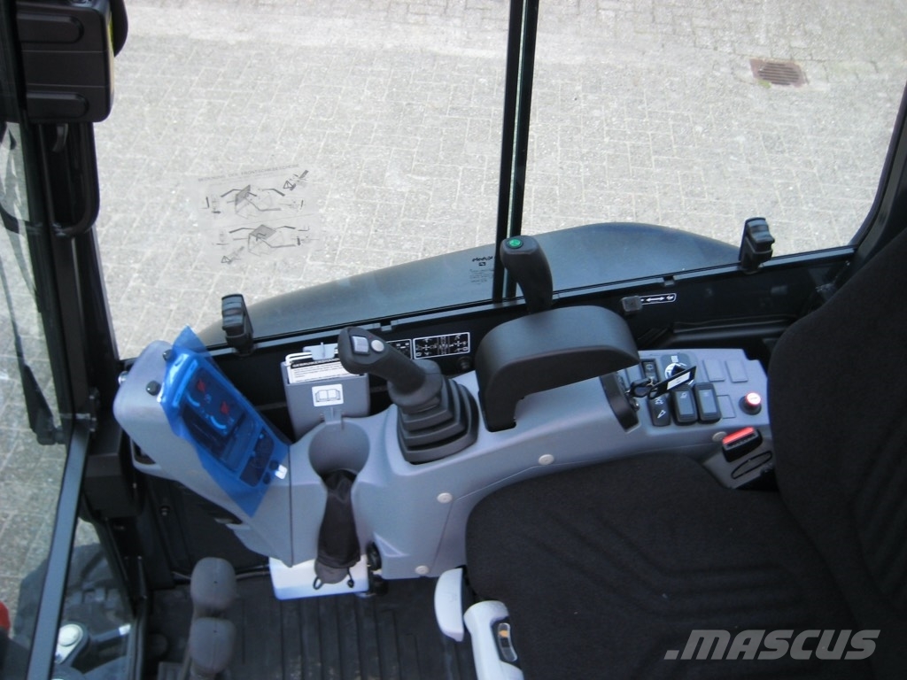 Kubota U27-4 High spec Mini excavators < 7t (Mini diggers)