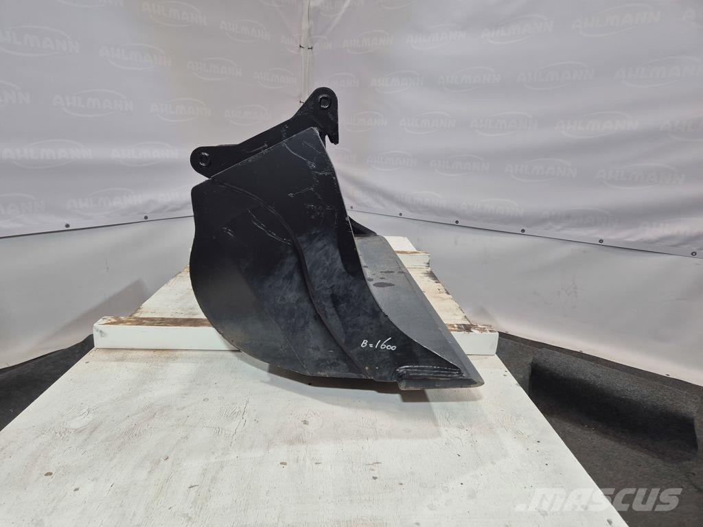  S45 Slotenbak Engcon schuine achterzijde دلاء