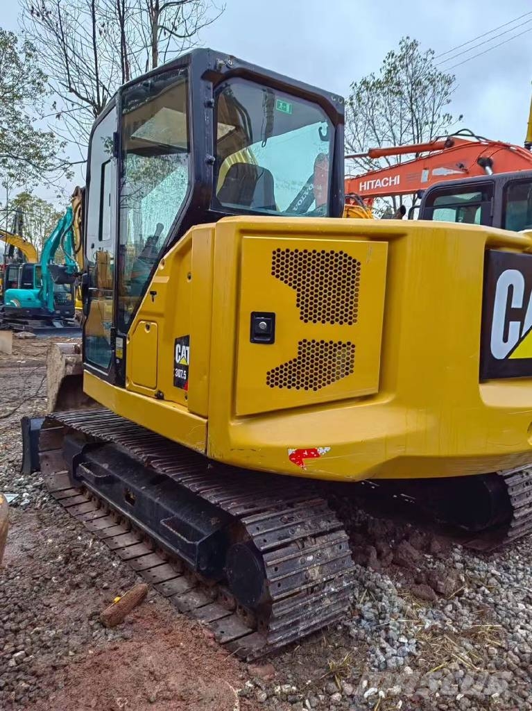 CAT 307 대형 굴삭기 29톤 이상