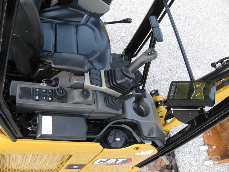 CAT 307.7CR Powertillt 2 žlici 450 delovnih ur Mini excavatoare < 7t