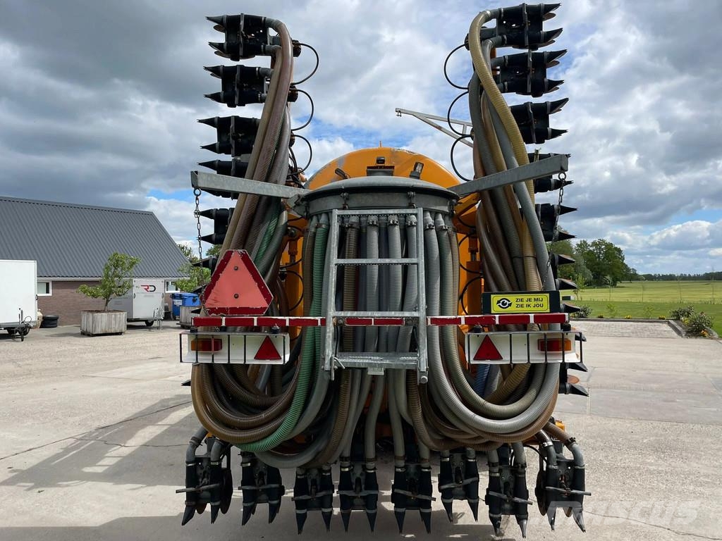 Veenhuis HDG 14000 Bemestertank + bemester Turbovuller Kent صهاريج الملاط