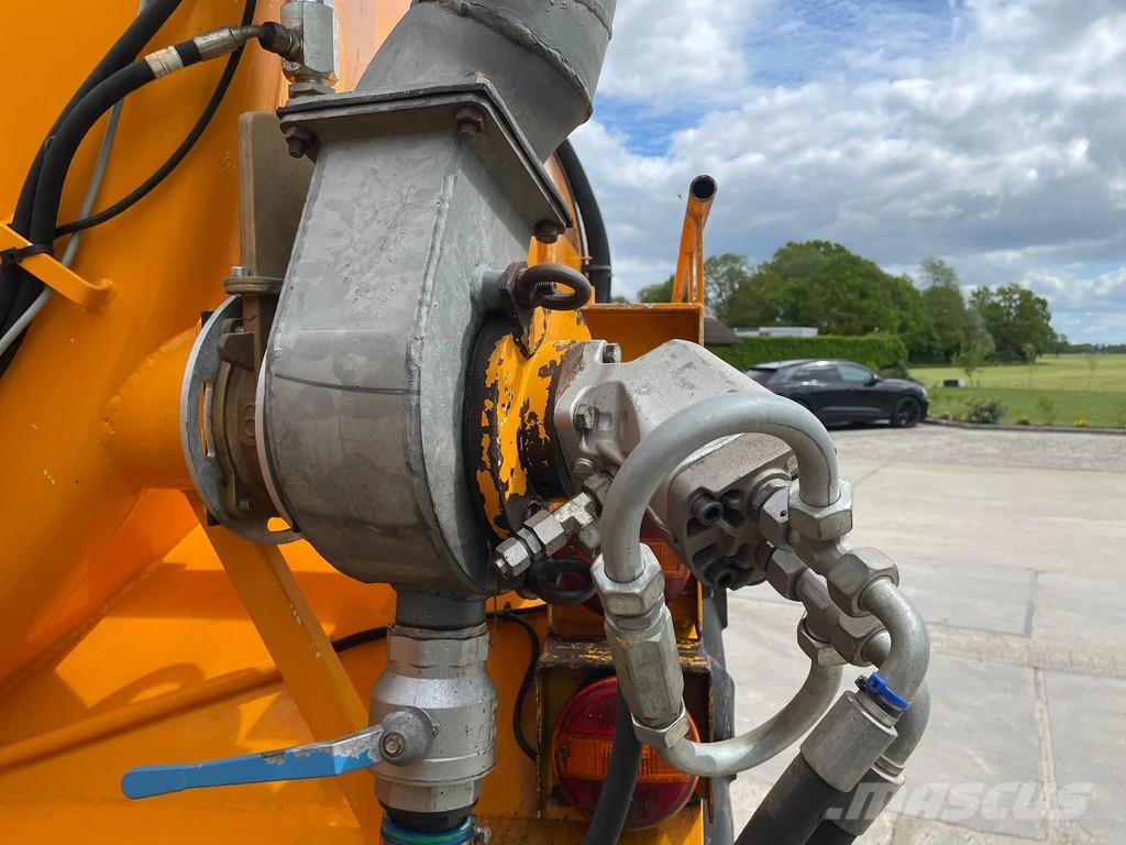 Veenhuis HDG 14000 Bemestertank + bemester Turbovuller Kent صهاريج الملاط