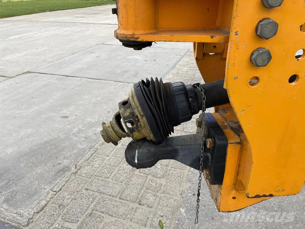 Veenhuis HDG 14000 Bemestertank + bemester Turbovuller Kent صهاريج الملاط