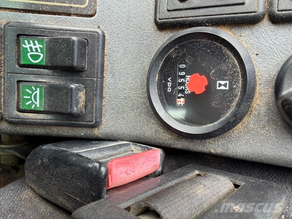 Volvo EW 140 B Bageri točkaši