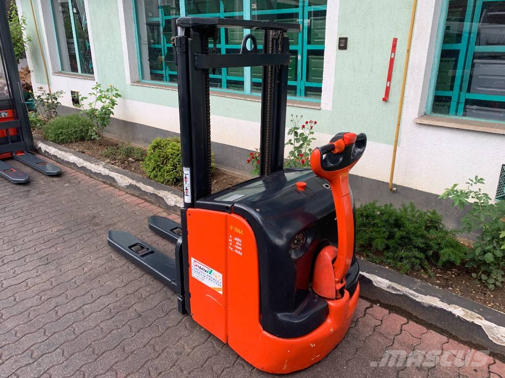Linde L14 /372/ INITIAL LIFT V-3061 OB 핸드 파레트 스태커