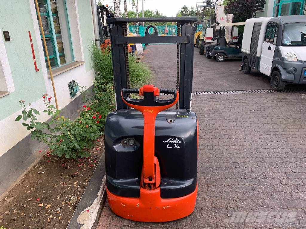 Linde L14 /372/ INITIAL LIFT V-3061 OB 핸드 파레트 스태커
