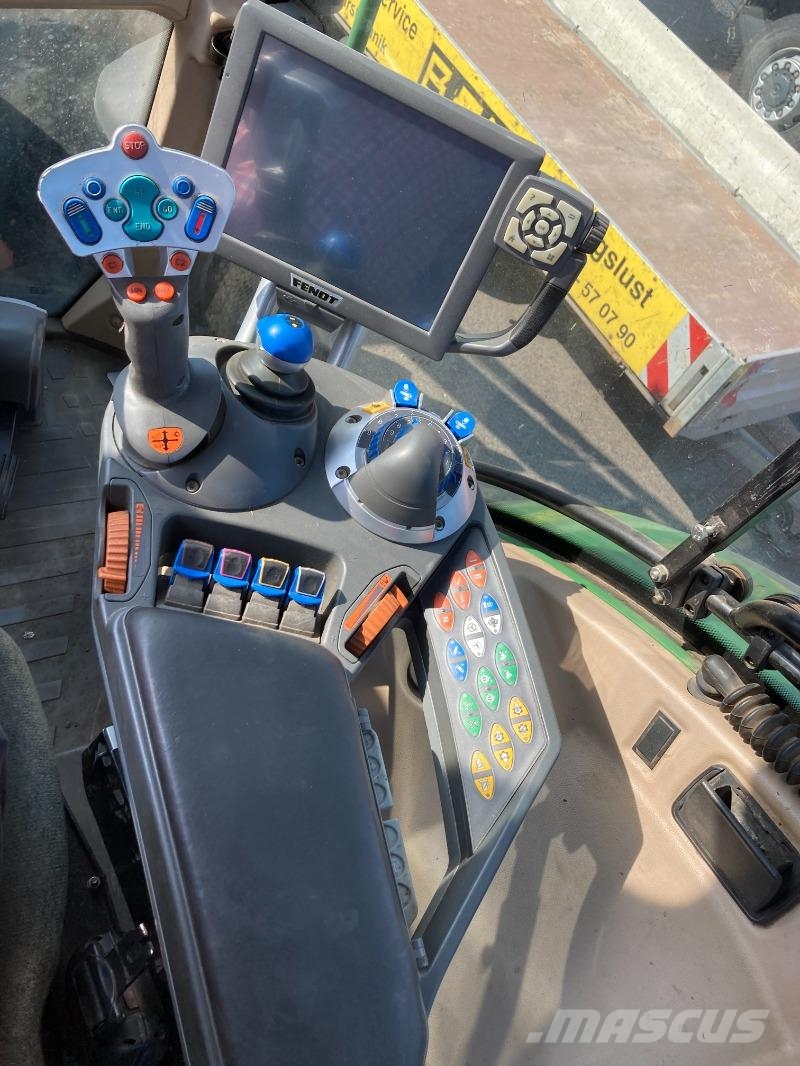 Fendt 724 Vario TMS Profi Plus mit Frontlader 拖拉机/农用车