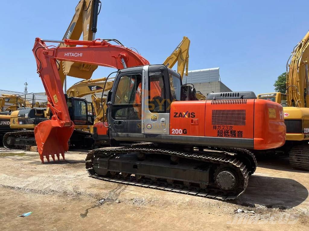 Hitachi ZX 200-3 G Гусеничні екскаватори