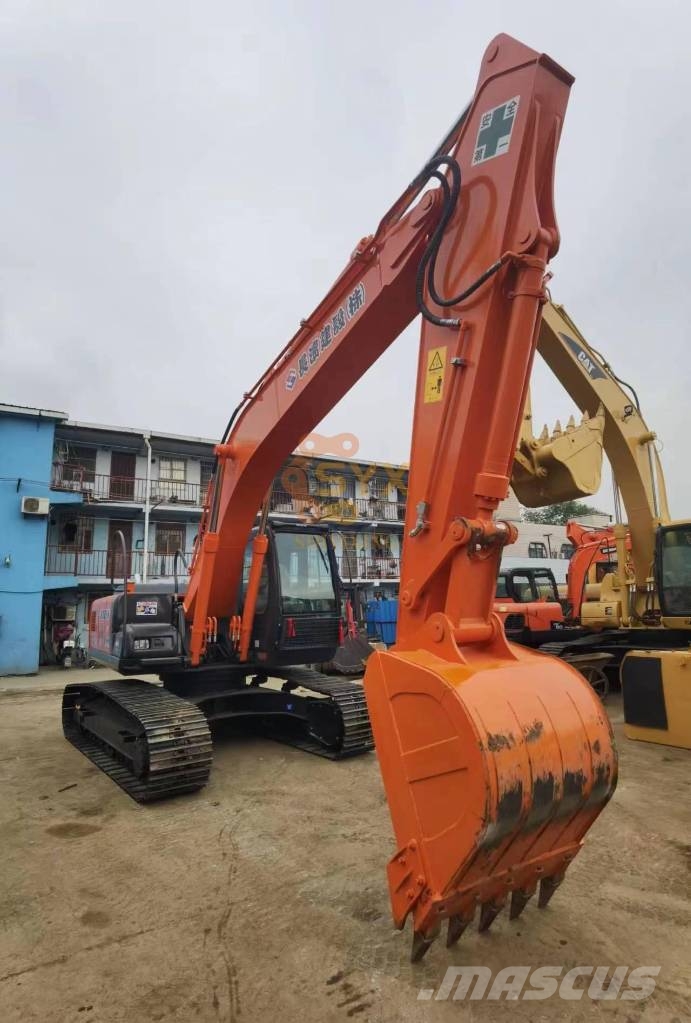 Hitachi ZX 200-3 G Гусеничні екскаватори