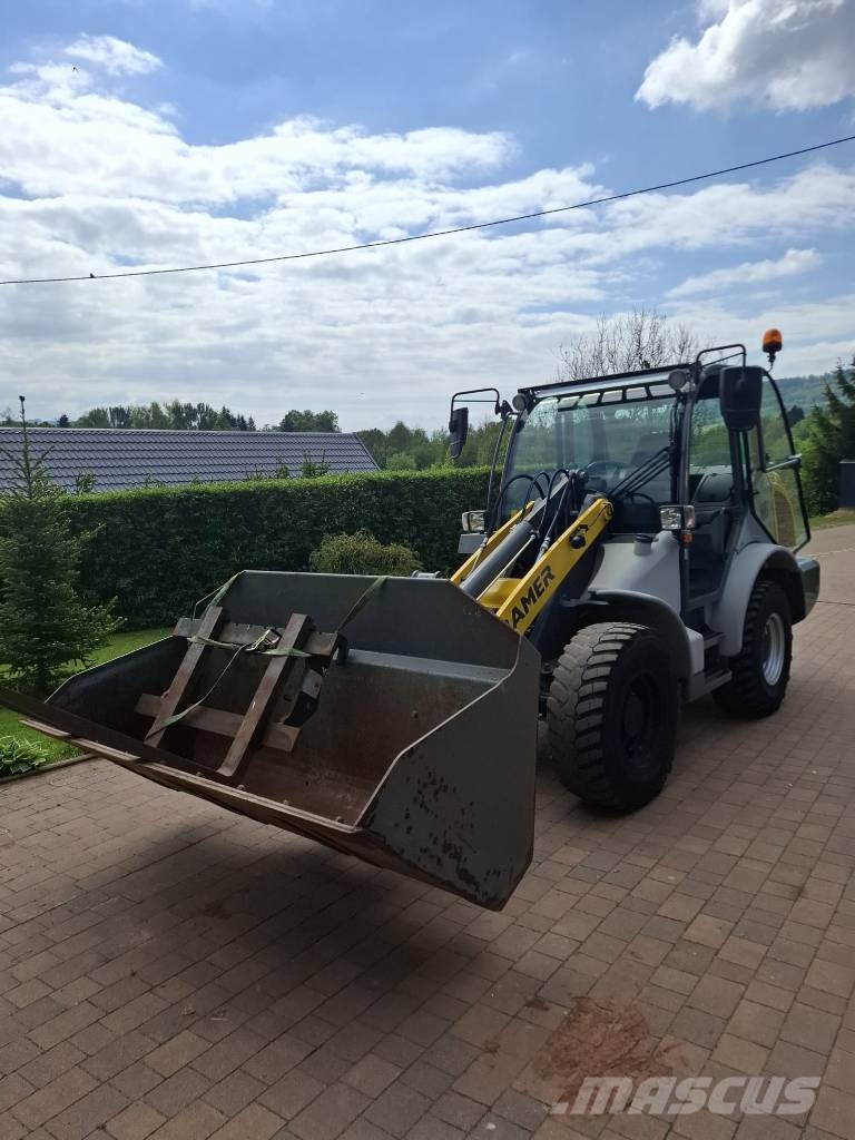 Kramer 8085 40 km/h Фронтальні навантажувачі
