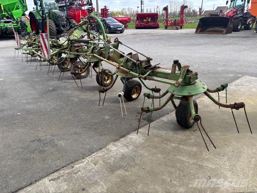 Krone Kw 8.82 مكابس وميبسات التبن