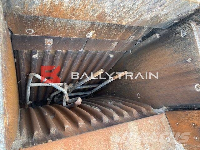 Sandvik QJ341 Jaw Crusher (Fire Damaged For Breaking) Mobile Brecher