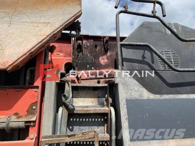 Sandvik QJ341 Jaw Crusher (Fire Damaged For Breaking) Mobile Brecher
