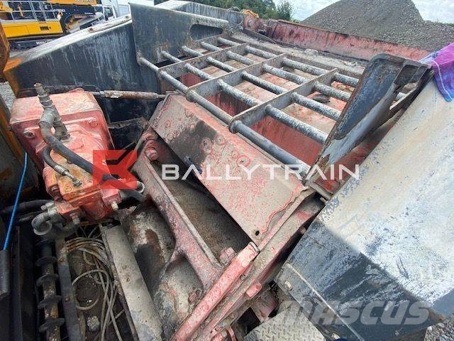 Sandvik QJ341 Jaw Crusher (Fire Damaged For Breaking) Mobile Brecher