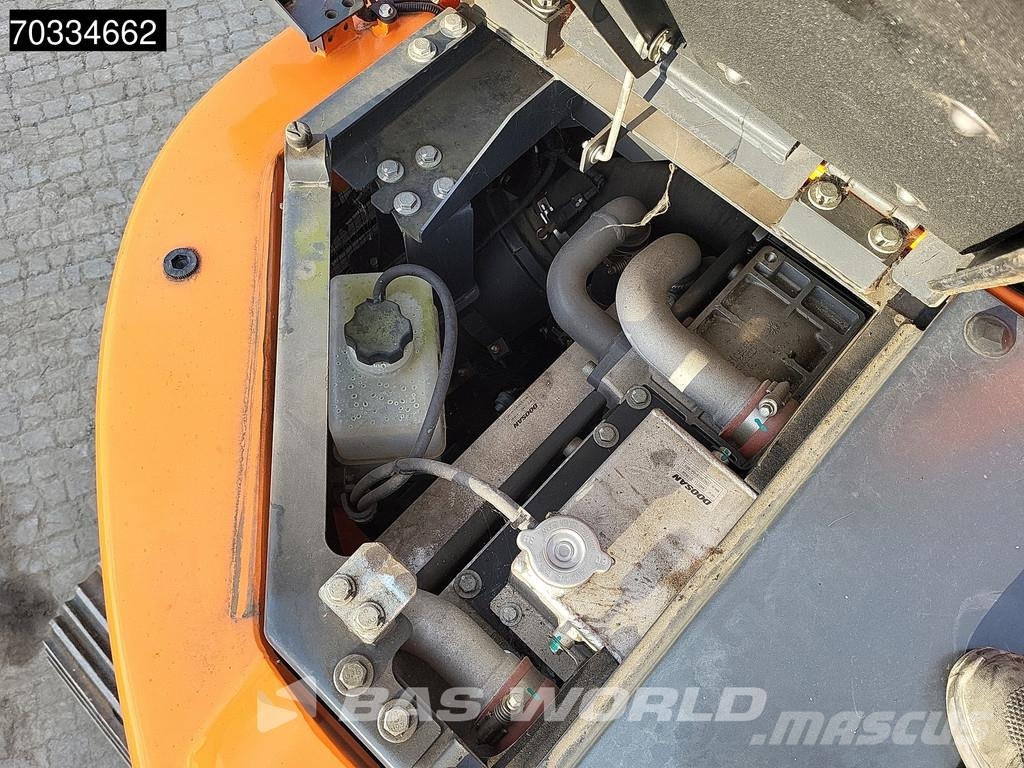 Doosan DX140 LCR-7 Doosan DX140 LCR-7 Bagri goseničarji