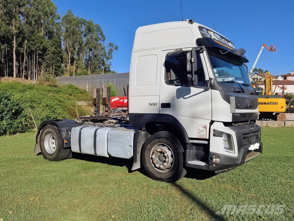 Volvo FMX 500 وحدات الجر
