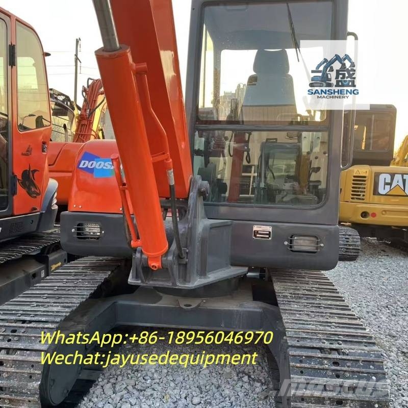 Doosan DH 55 Minibagger < 7t