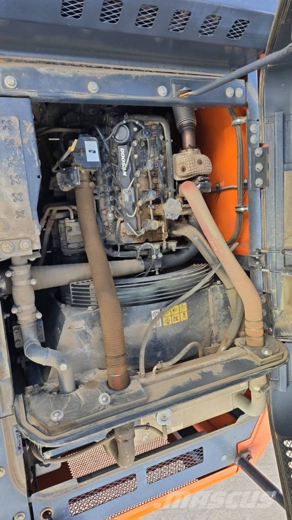 Doosan DX 140 LC Lánctalpas kotrók
