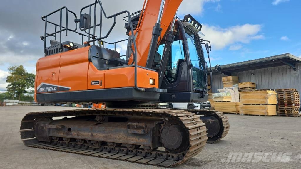 Doosan DX 140 LC Lánctalpas kotrók