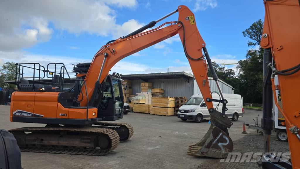 Doosan DX 140 LC Lánctalpas kotrók