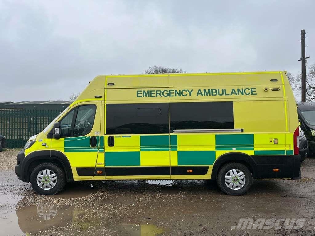 Fiat Ducato A&E Fiat Ducato A&E Ambulance with Stryker Ambulancias