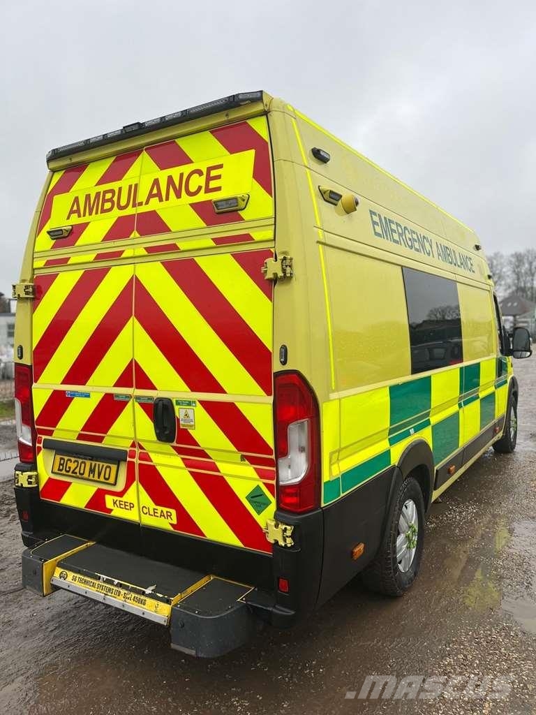 Fiat Ducato A&E Fiat Ducato A&E Ambulance with Stryker Ambulancias
