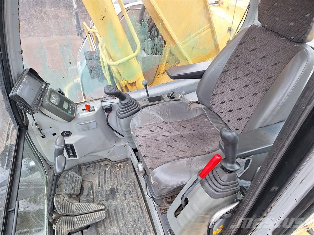 New Holland KOBELCO E200SRLC Escavatori cingolati