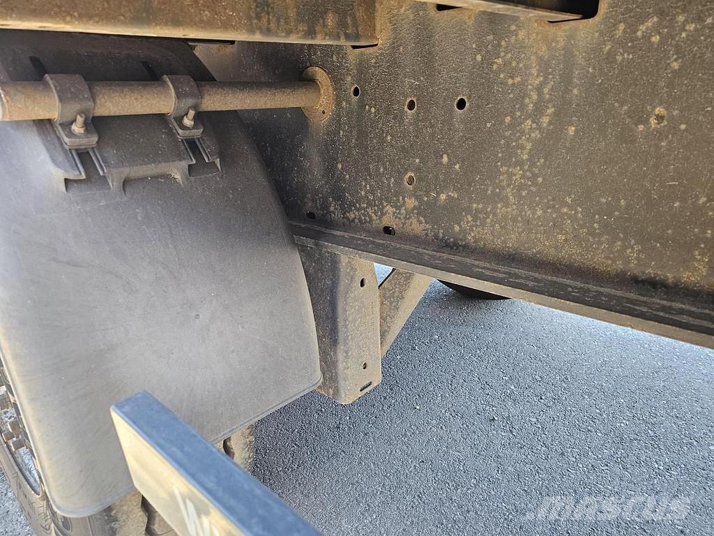 Kögel SN 24 - SLIDING ROOF - COIL - MERCEDES DISC Semirremolques de caja de lona