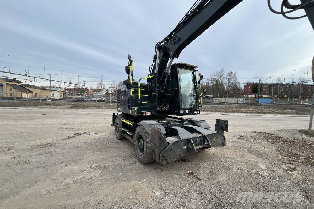 Hyundai HW 150 ACR Gravemaskiner på hjul