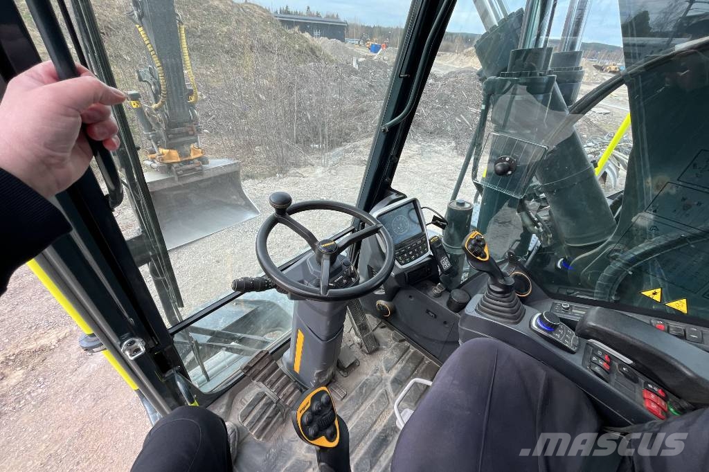 Hyundai HW 150 ACR Gravemaskiner på hjul