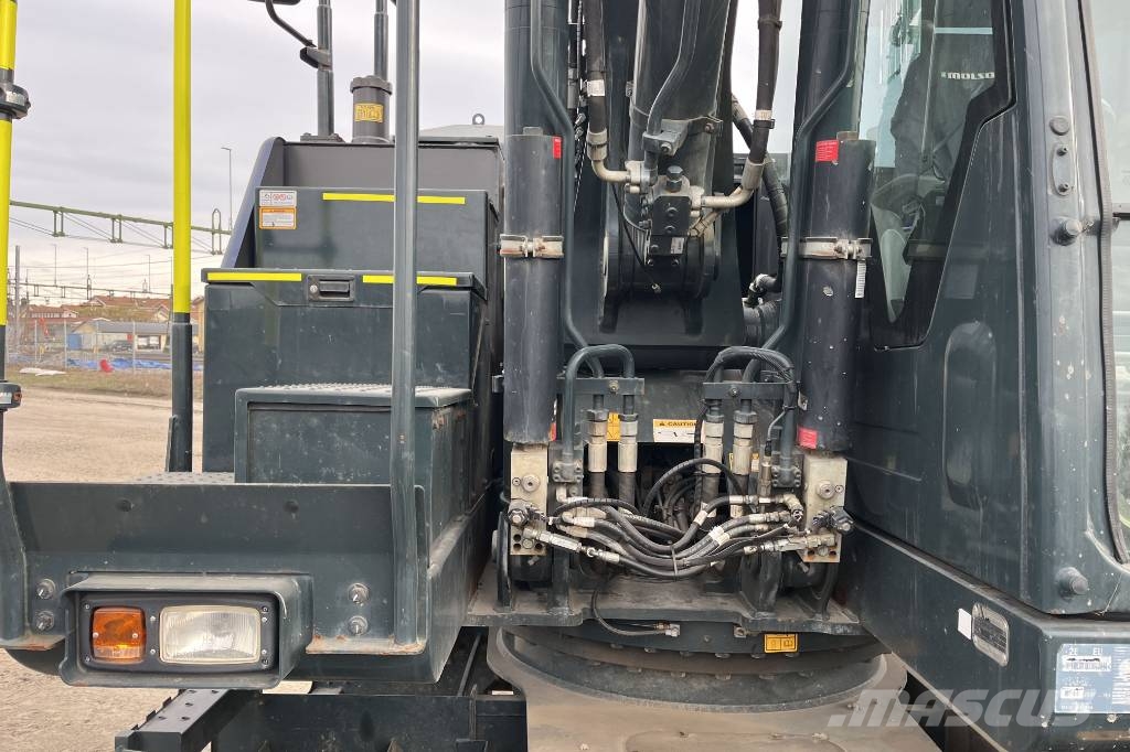 Hyundai HW 150 ACR Gravemaskiner på hjul