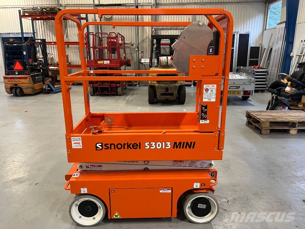 Snorkel S3013 Mini 가위형 리프트