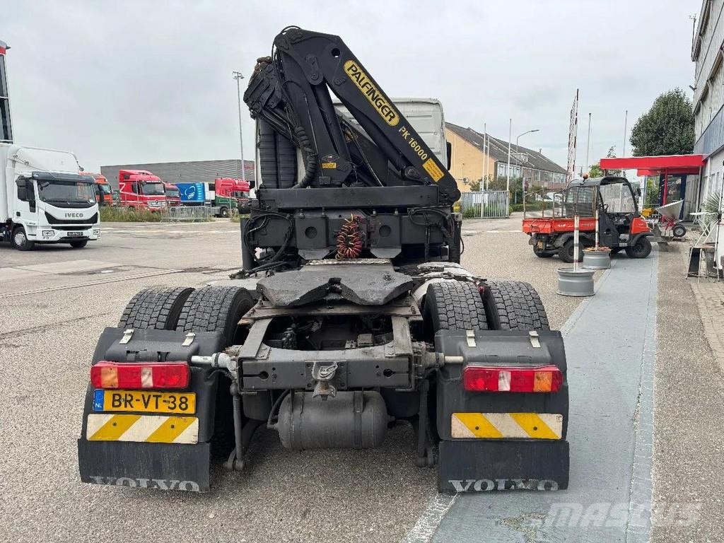 Volvo FM 340 4X2 EURO 3 PALFINGER PK16000 + REMOTE CONTR Kranen voor alle terreinen