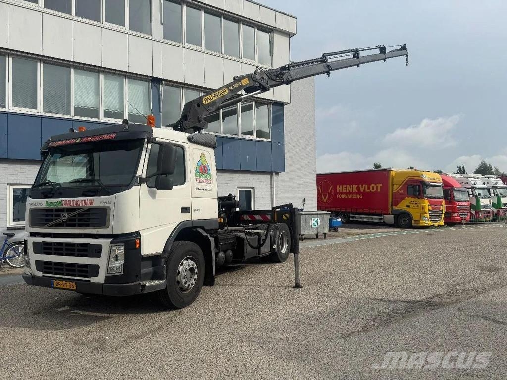 Volvo FM 340 4X2 EURO 3 PALFINGER PK16000 + REMOTE CONTR Kranen voor alle terreinen