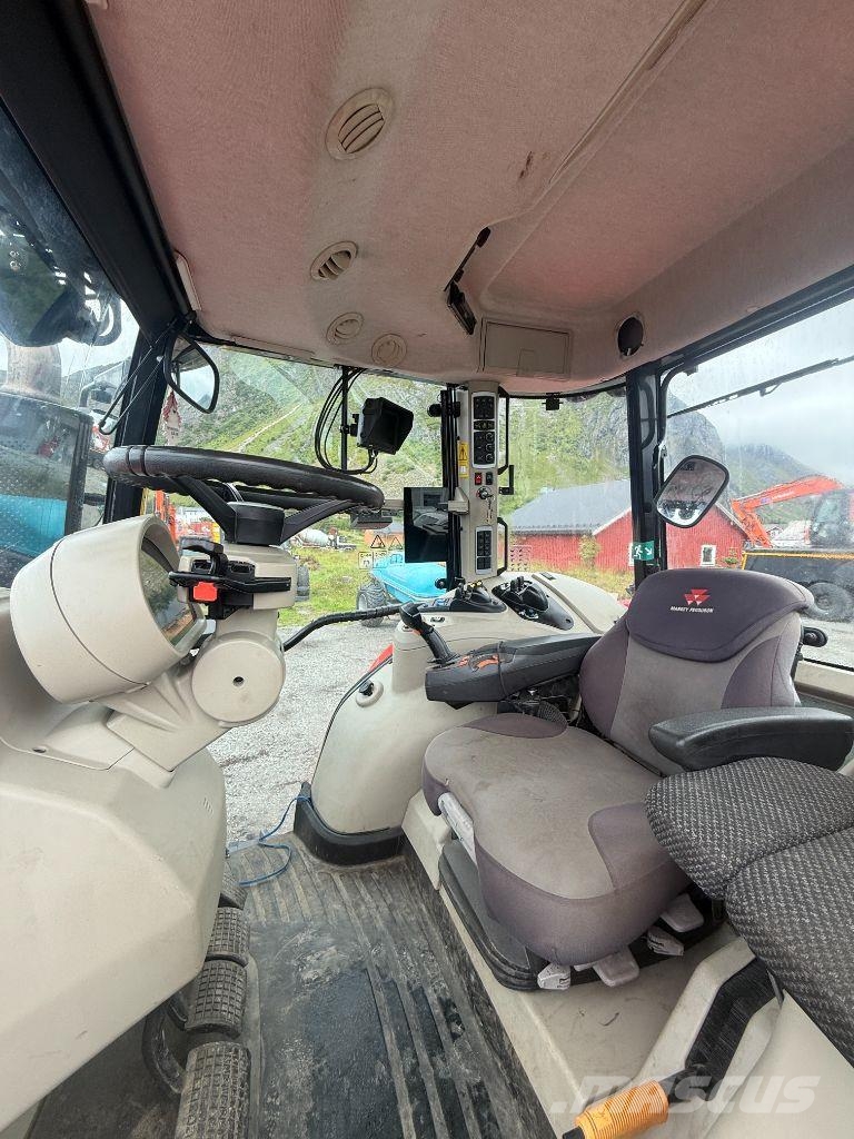 Massey Ferguson 7726 S Traktory