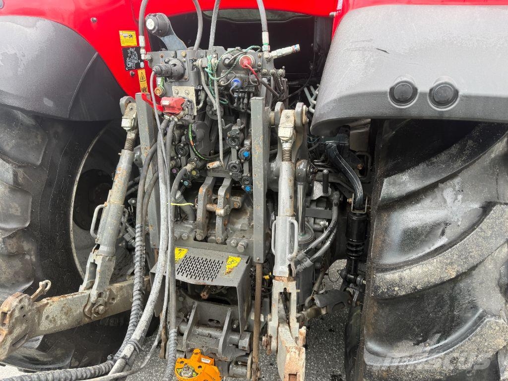 Massey Ferguson 7726 S Traktory