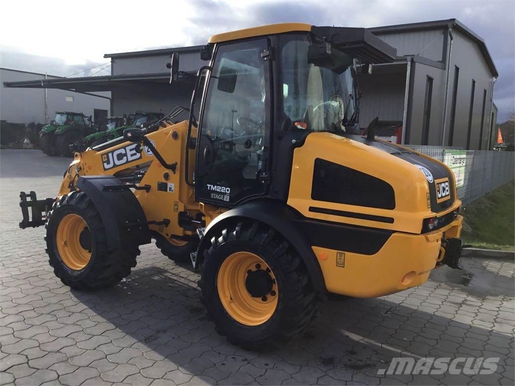 JCB TM 220 Agri Teleskop bomlifter