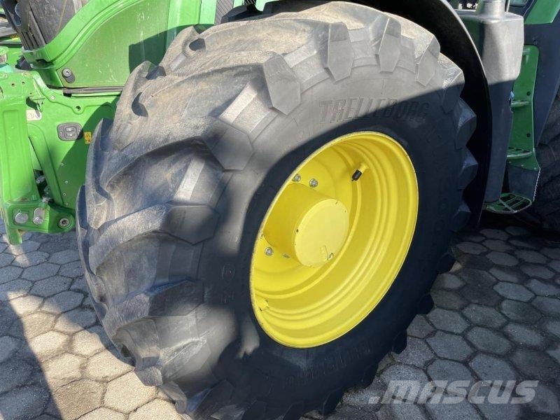 John Deere 6230R ComandPro 50km AT vorb. Agriculture - Autres