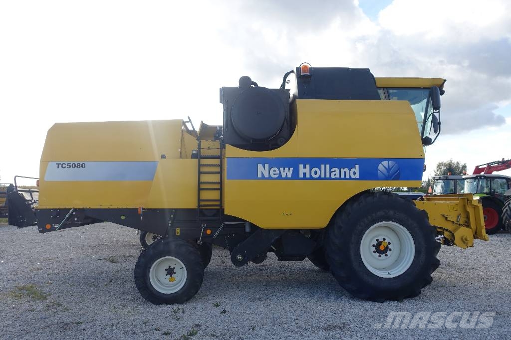 New Holland TC 5080 Cosechadoras combinadas