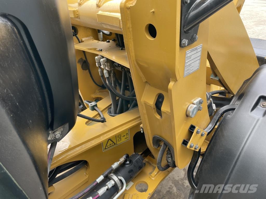 CAT 907M Φορτωτές με λάστιχα (Τροχοφόροι)