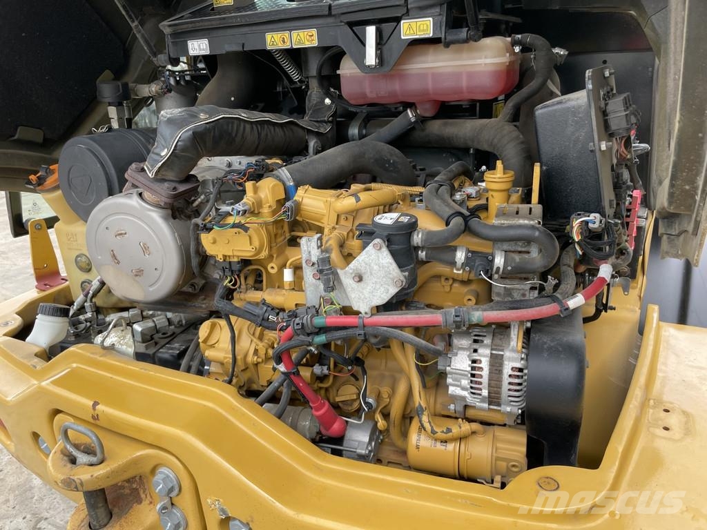 CAT 907M Φορτωτές με λάστιχα (Τροχοφόροι)