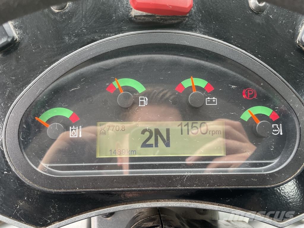 CAT 907M Φορτωτές με λάστιχα (Τροχοφόροι)
