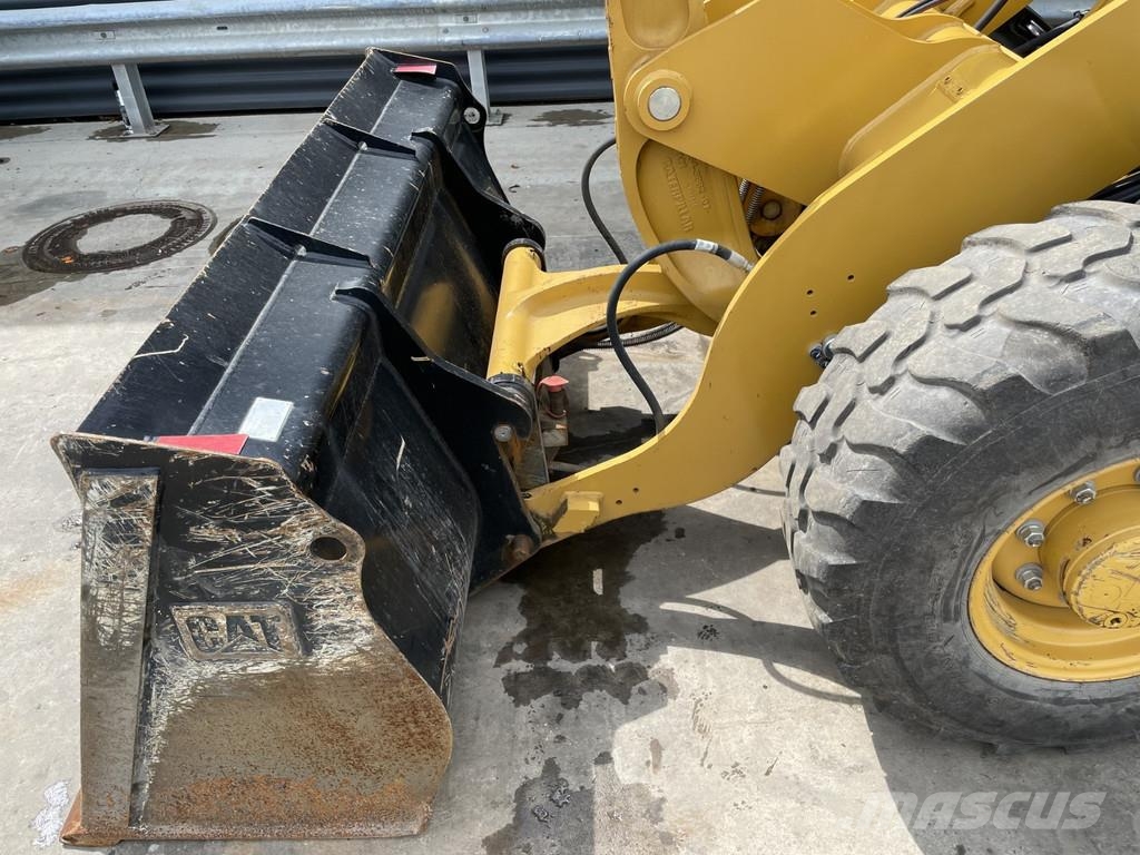 CAT 907M Φορτωτές με λάστιχα (Τροχοφόροι)