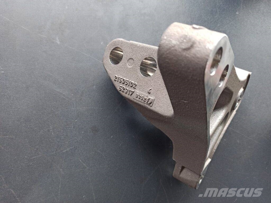 Volvo ENGINE BRACKET 21505102 Mootorid