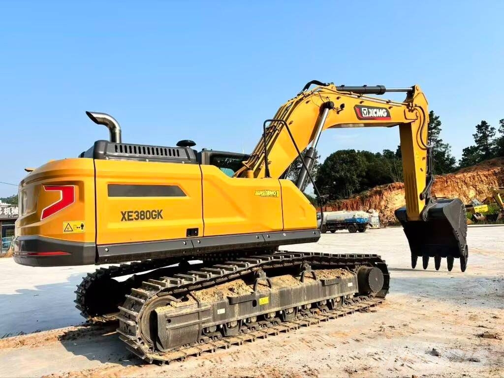 XCMG XE380GK 3000 units excavators in stock Lánctalpas kotrók