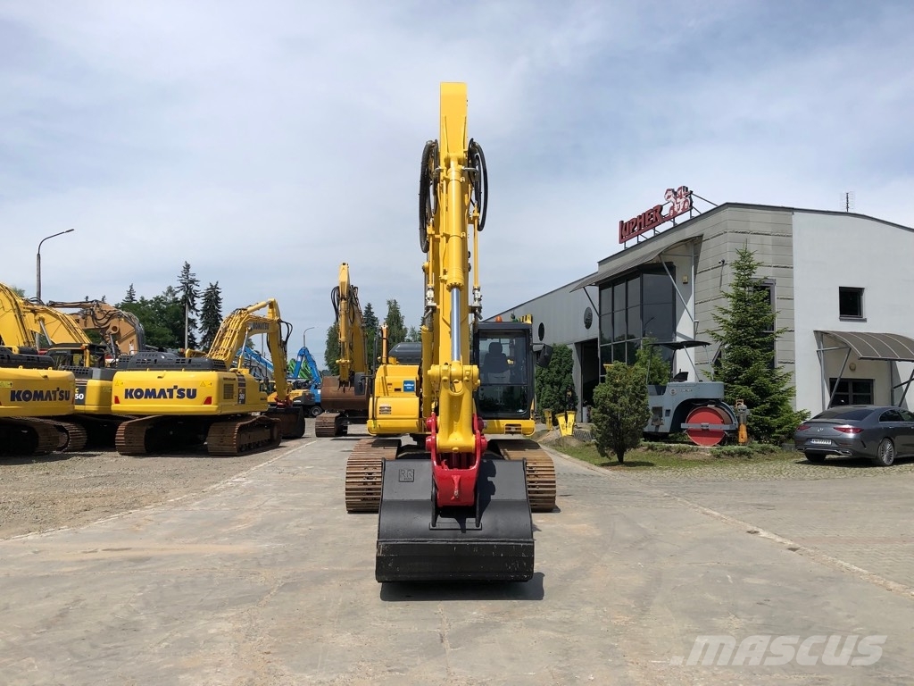 Komatsu PC210LC-11 حفارات زحافة