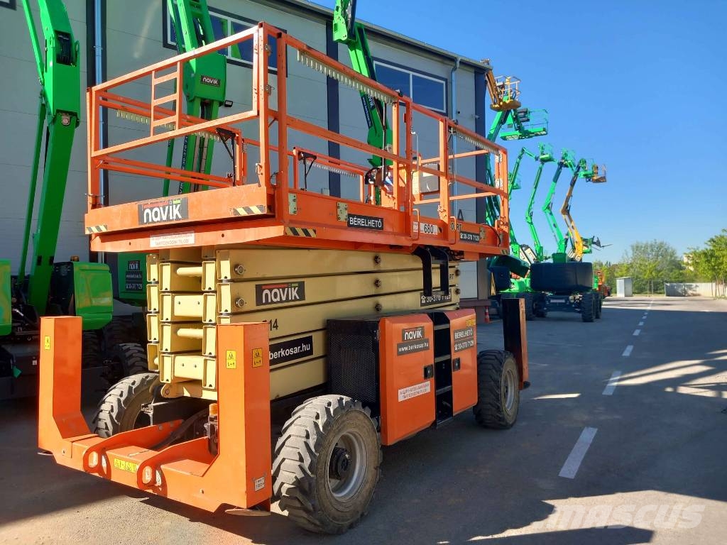 JLG 530 LRT Sakselifter